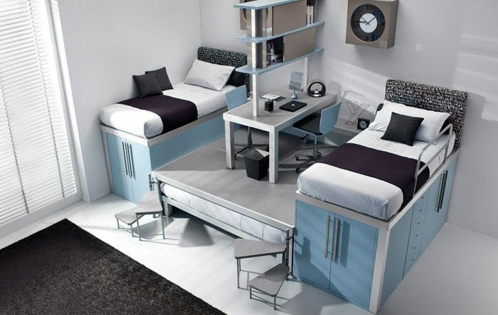 Jaunimo kambario dviaukštės lovos-in-mėlynos spalvos