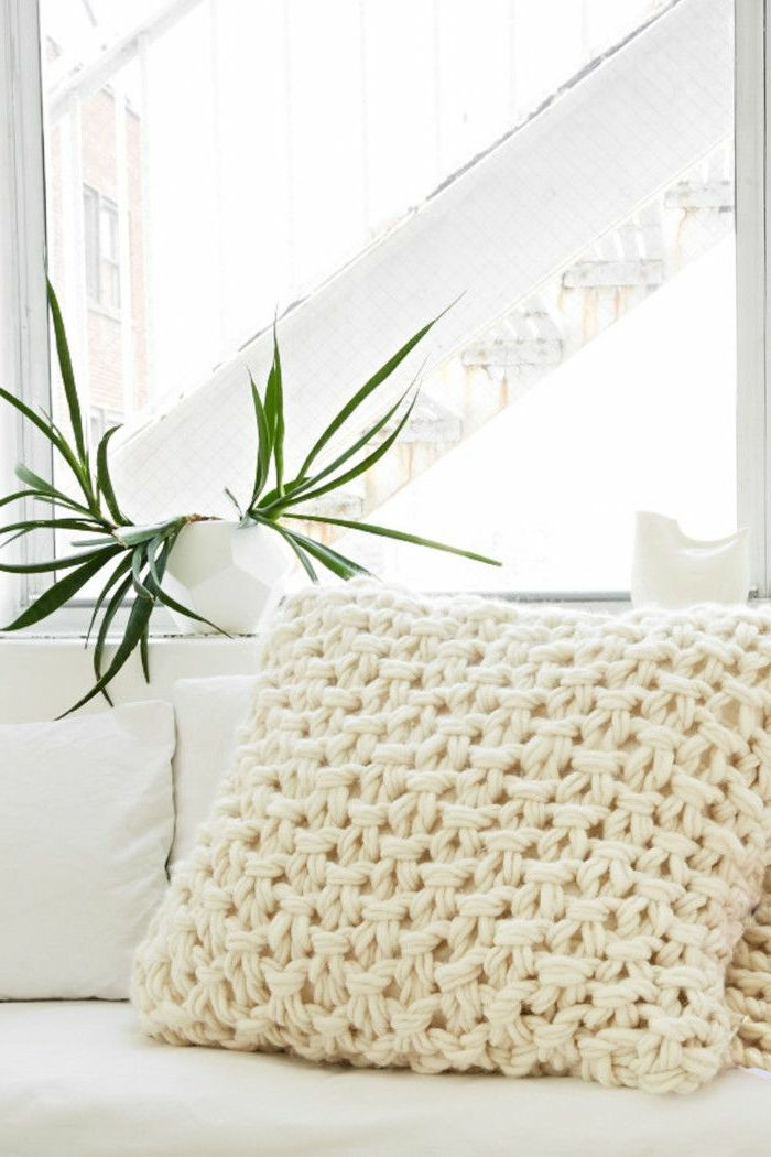 Pillow-strikk DIY ide-strikket pute krem ​​farge