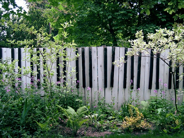 Piano designidéer trädgård staket siffror Trä