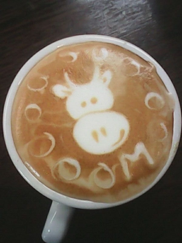 Krava iz pene skodelico kave ideje