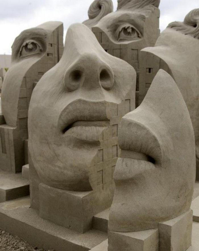 Art Kiparstvo Modern Art razdeljena predstavitev obraza