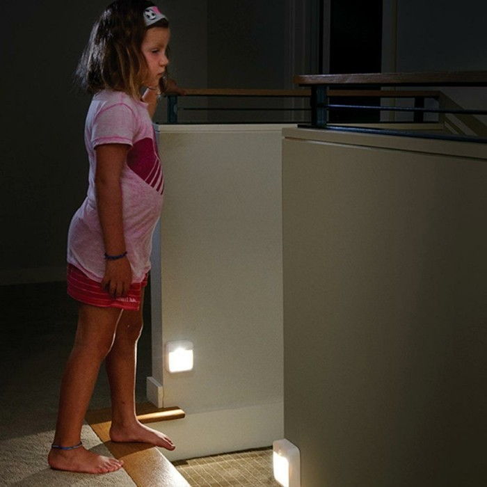 Led lampa med rörelse för-barn