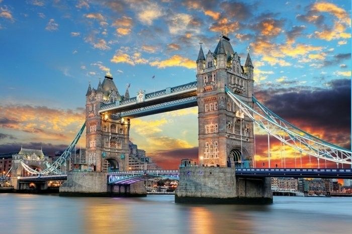 London Tower Bridge-populare destinații Europa-atracții-in-Europa