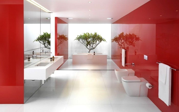 Luksuriøst bad-in-rød farge