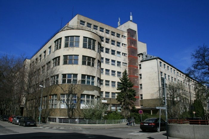 Modern mimari özellikleri-a-hastane