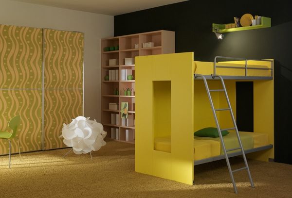 Modern Nursery with-a-poschodová posteľ-in-žltá