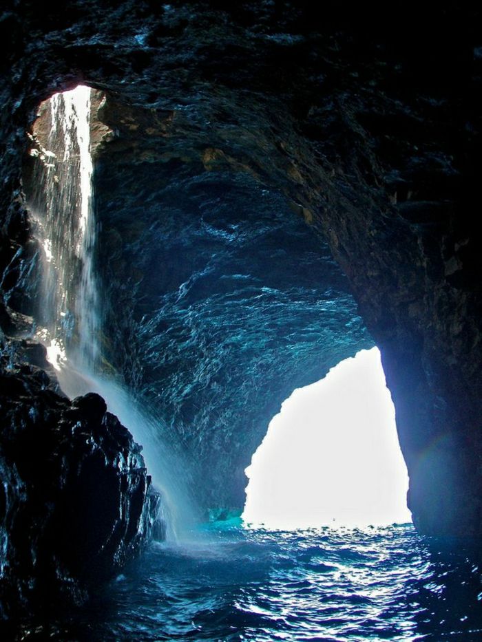 Na Pali Coast Mağarası Kauai Hawaii