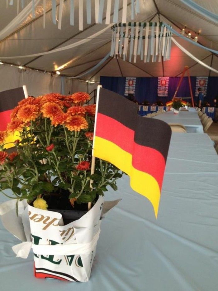 Oktoberfest-Deco con bandiera tedesca