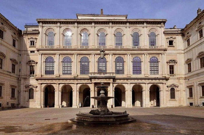 Palazzo Barberini-Roma-Italia-unic-baroc caracteristici ale arhitecturii-