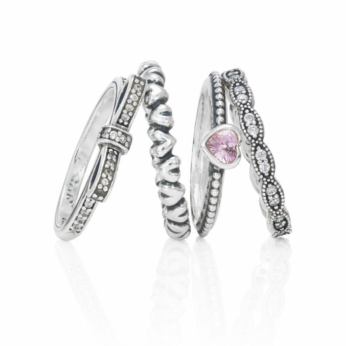Pandora Inele de argint roz de piatră în formă de inimă stil elegant