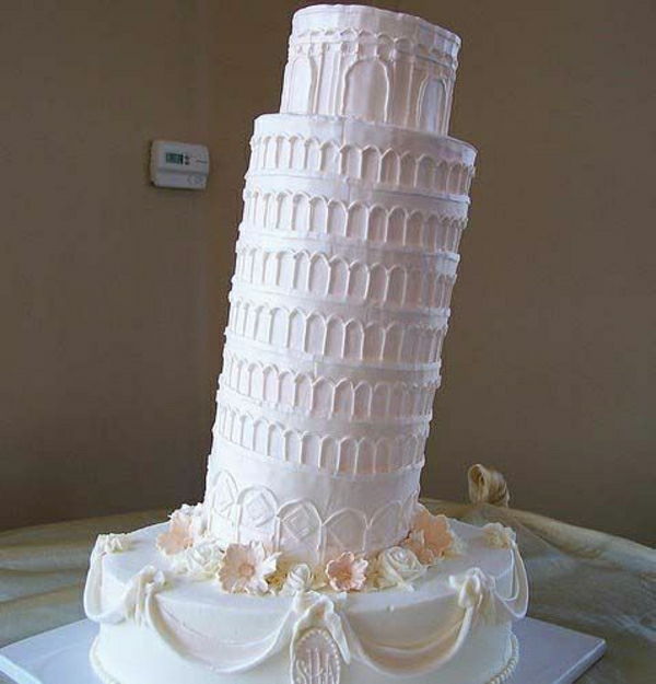 Pisa stolp poročno torto