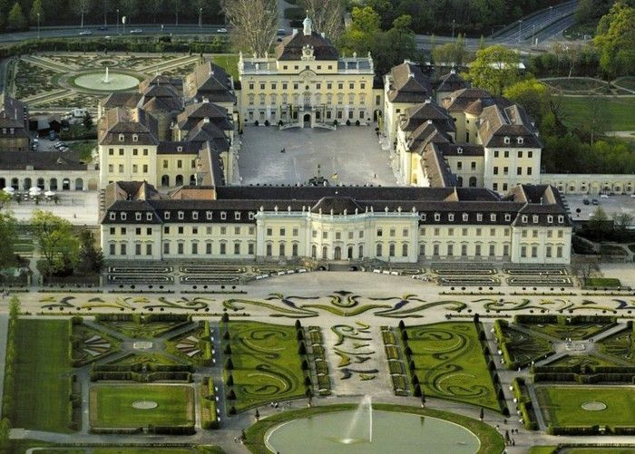 Residence Castelul Ludwigsburg-glorios-arhitectura-mode baroc