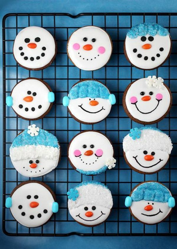 Recepten voor cupcakes-Sneeuwman van Kerstmis decoratie
