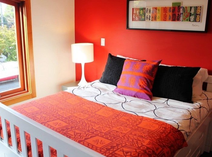 Rdeča spalnica oblikovanje super odločitev