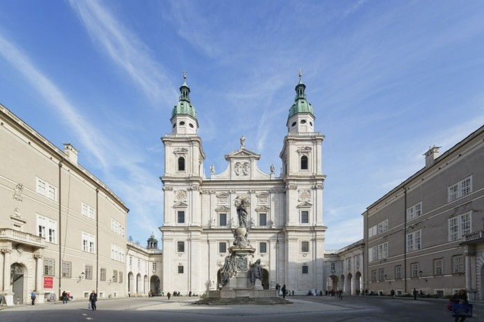 Arhitectura Salzburg Catedrala-unica-baroc