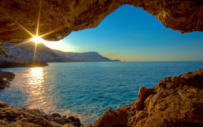 Bellissimo paesaggio Picture of-a-grotta