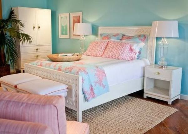 Spálňa-in-ružovej farby-and-blue