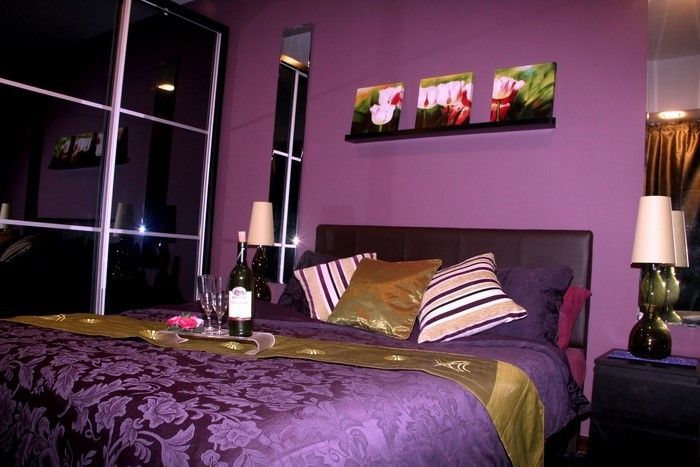 Miegamojo violetinė-A ryškus dizainas