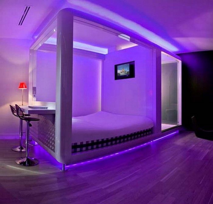 Miegamojo violetinė-A intriguojantis dizainas