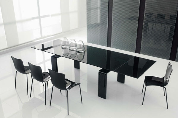 Black-and-White v jedáleň, sklenený stôl Black
