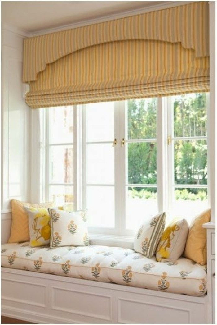 Lounge-on-sill-blinds