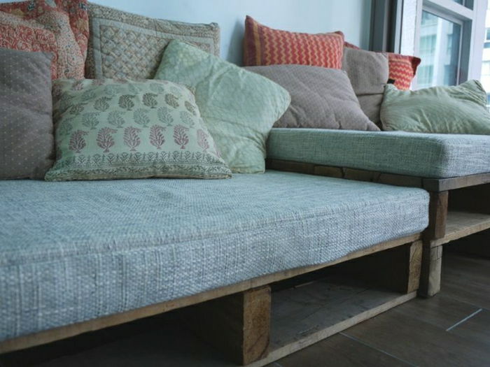 Canapele din lemn Paleti perna textil confortabil, confortabil