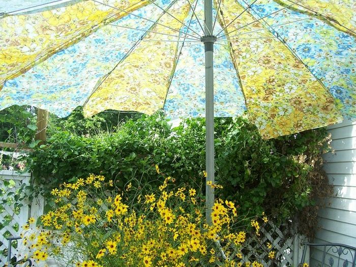 Parasol Garden vintage yeşil-mavi çiçekler desen