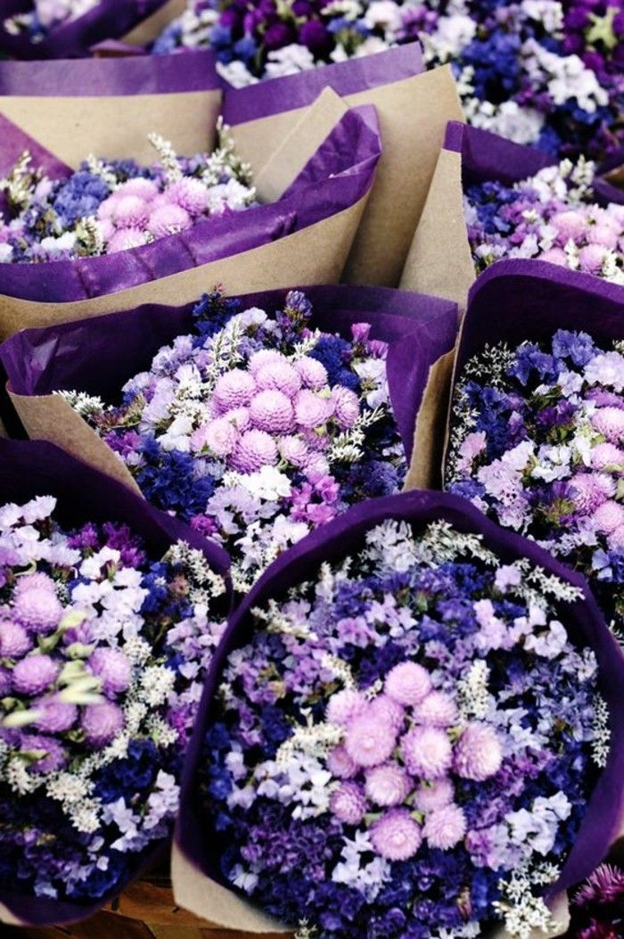Buchete-de-proaspăt-violet-si-roz flori de vânzare