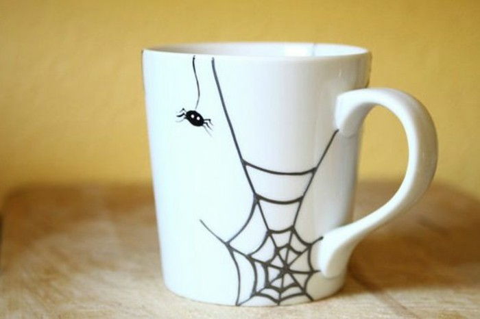 Cup verf-met-een-spider