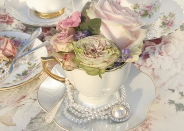 Arbatos puodelis-apdailos-rožinė nei romantiška-pavasario-gėlės rožinės