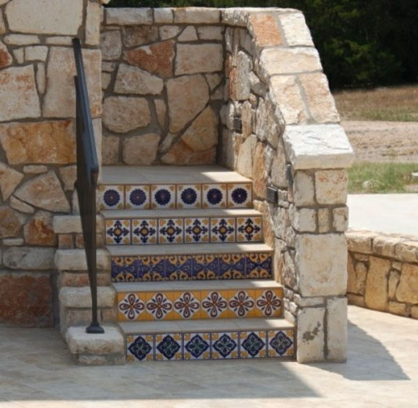 Scale di pietra con-Mozaik