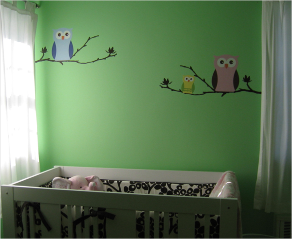 Wall Green i barnets rum