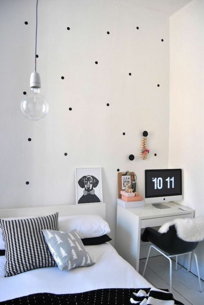 perete cameră de tineret, cu negru-puncte