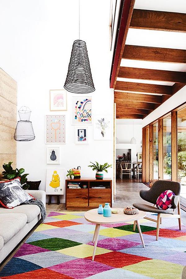 Wall-obývačka-nádherné-interiér-nápady farebný koberec