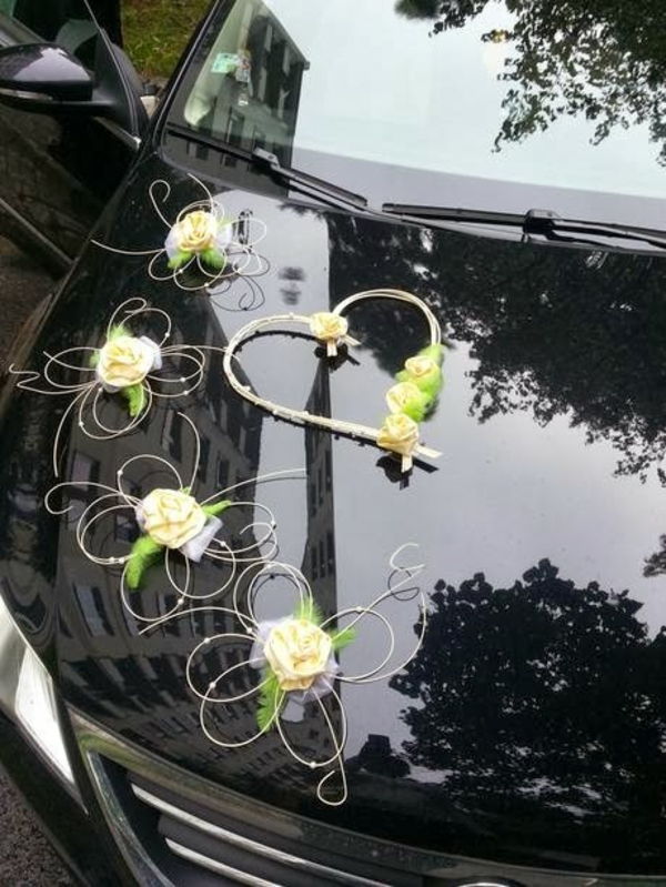 nápad na svadobné šperky do auta