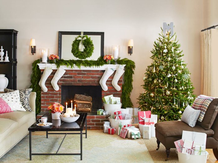 Vianočné jedľa zdobia darčeky White Sock ohnisko veniec sviečky