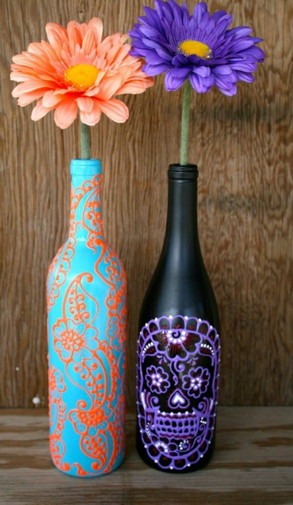 Vinflaska Henna dekoration box-blå-orange-svart-lila-gerbera
