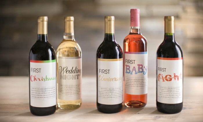 Fľaše vína v jednotlivých špeciálnych akciách-personalizované / romantickú predstavou