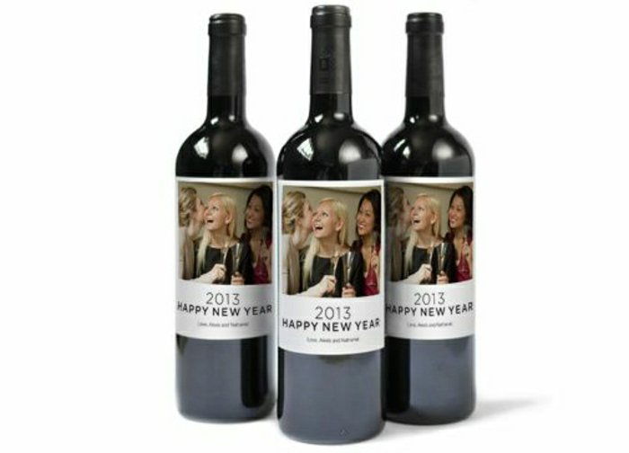 fľašu vína personalizované etikety novoročné priateľmi fotografie