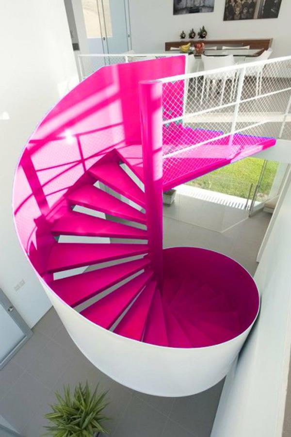 Bleie trapp-med-ultra-moderne design i rosa