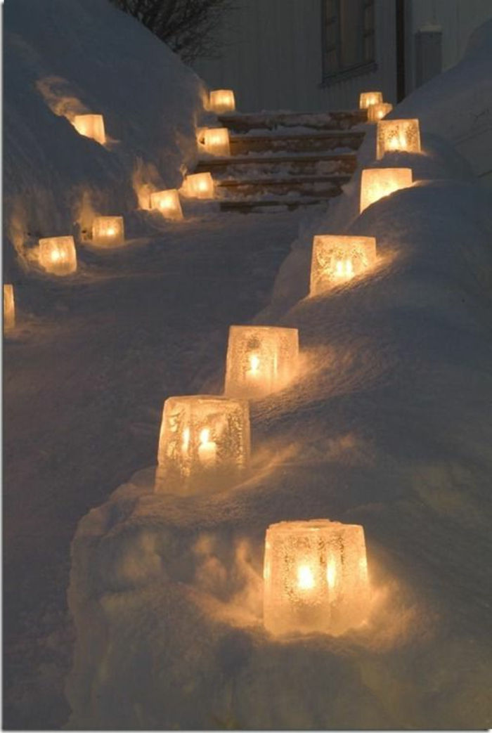 Zimska dekoracija Ice Block Lantern Zunanja razsvetljava-v-snegu