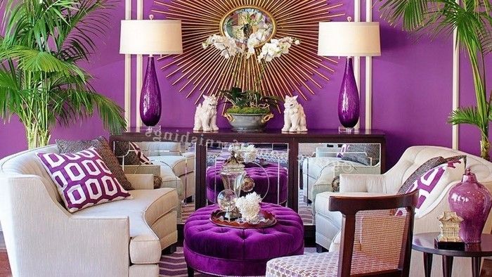 Obývačka-fialovo-A-nádherné-vysielanie