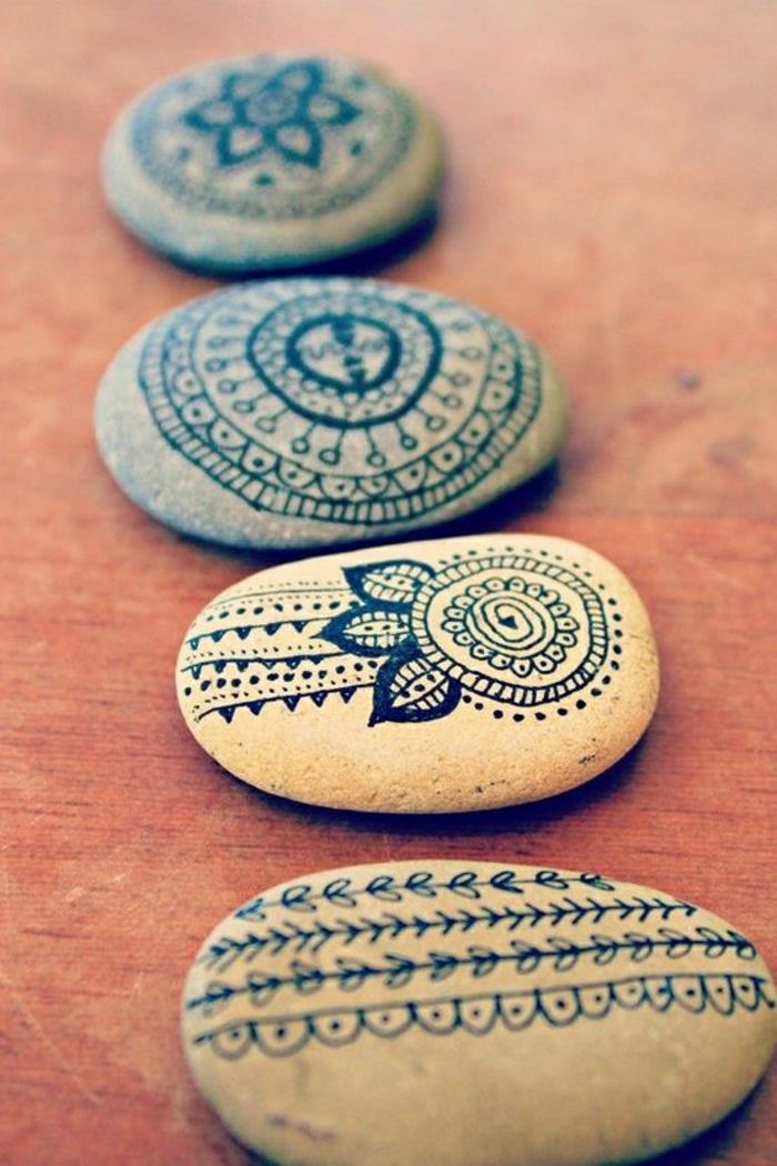Zen Stones malte mandala mønster