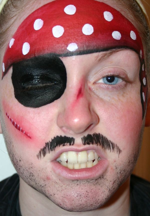 maquiagem pirata para meninos e homens