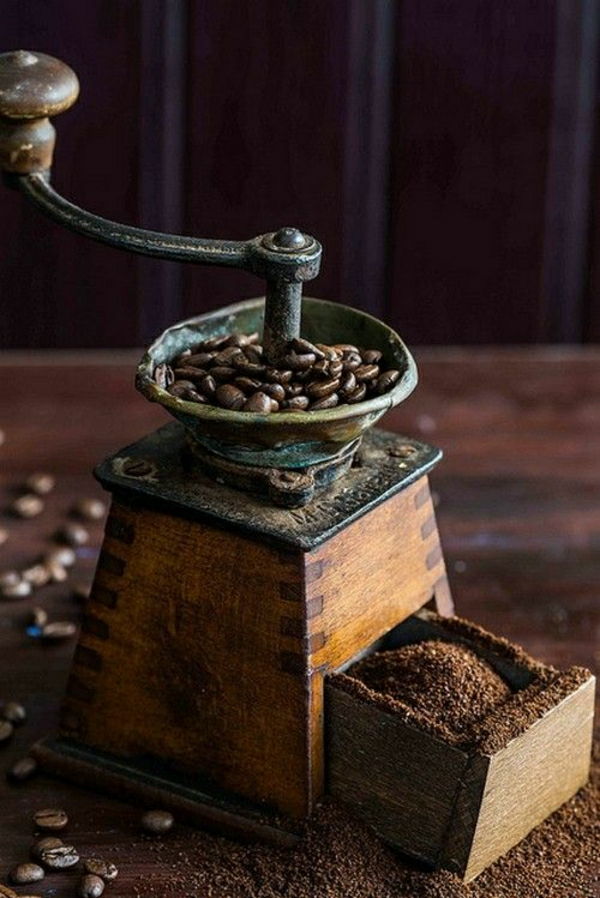 sena namų kavos malūnėlis