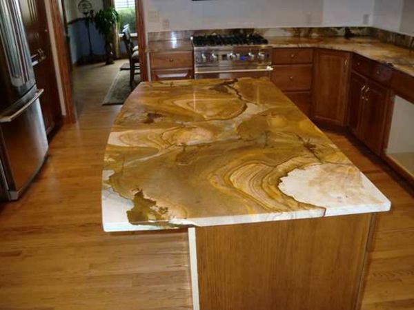 virtuvė-virtuvė-natūralaus akmens papildoma erdvė virti