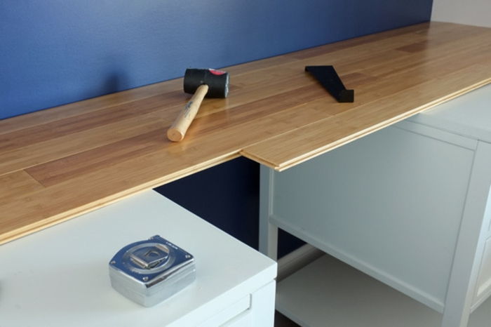 Blat-desk-biało-kolorowy model DIY