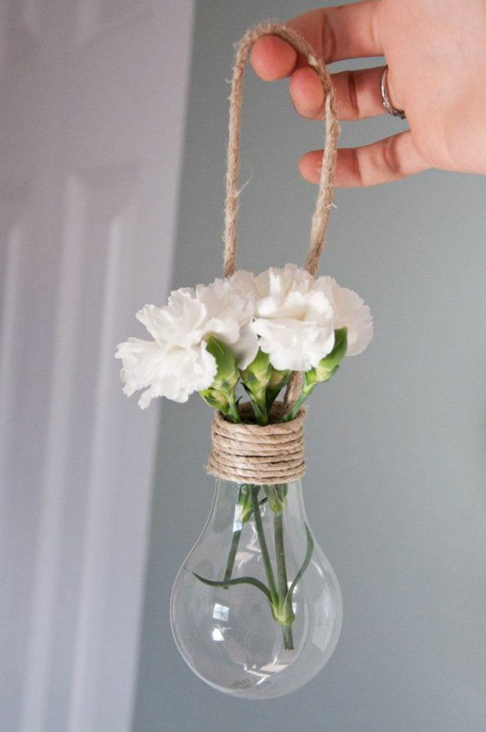 aantrekkelijke-deco vaas bulb-witte bloemen