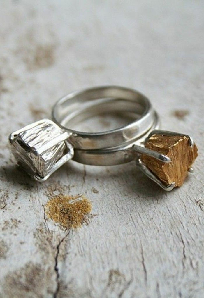 fancy srebrni prstani vintage-model-z-dragih kamnov