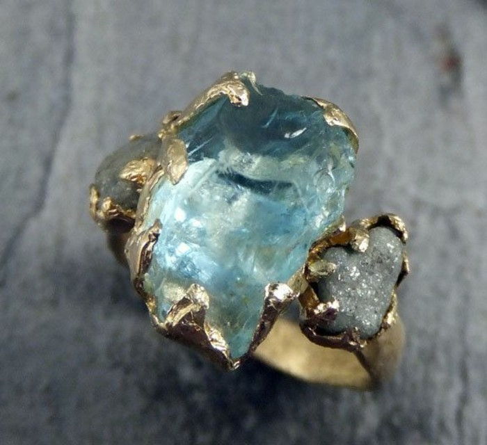 anelli-raw-uncut-Aquamarine aggancio inusuali dell'oro